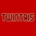 Twintris, le remake du jeu Amiga. Empilez les blocs pour...